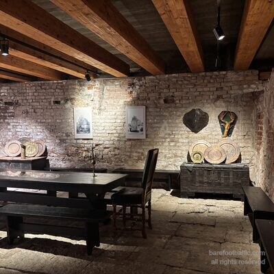Der mittelalterliche Keller im Schwarzhäupterhaus-Museum, Riga, Lettland