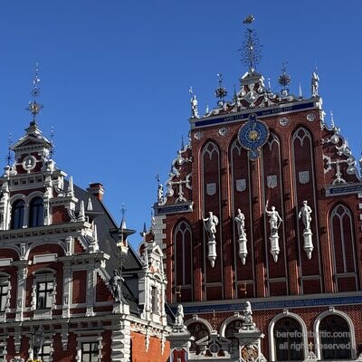 Die Giebel des Schwarzhäupterhauses und des Schwabe-Hauses, Riga, Lettland