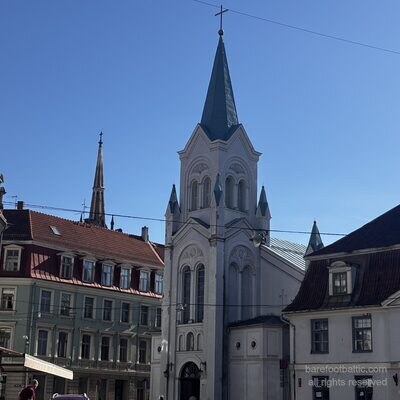Kirche der Schmerzhaften Mutter Gottes an der Pils iela nahe der Rigaer Burg, Lettland