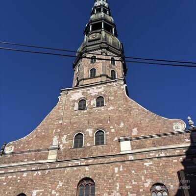 Der Petriturm direkt von unten, Riga, Lettland