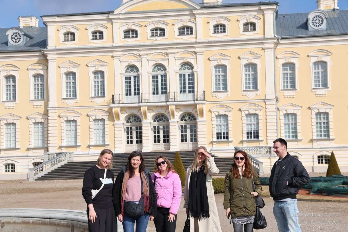 Rundāle palee lõunafassaad ja prantsuse pargiaed, Läti